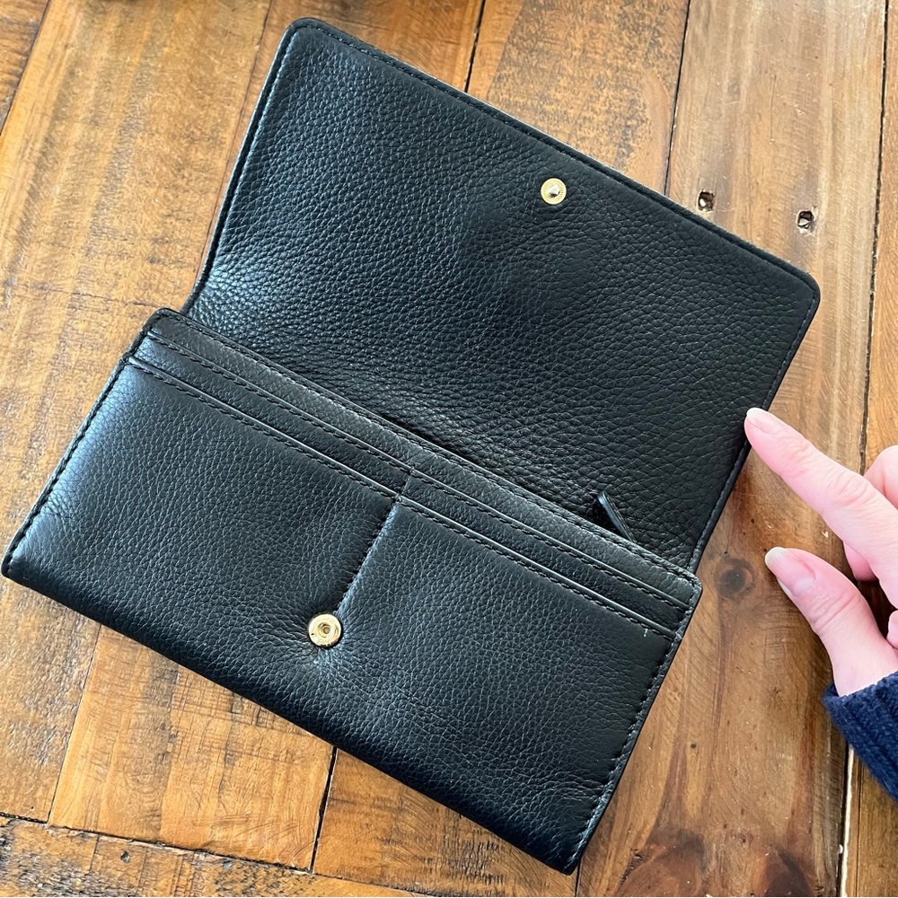 Michael Kors Leather Bifold Wallet Long Black Gold Logo Large Coin Pouch Snap - Picture 3 of 11